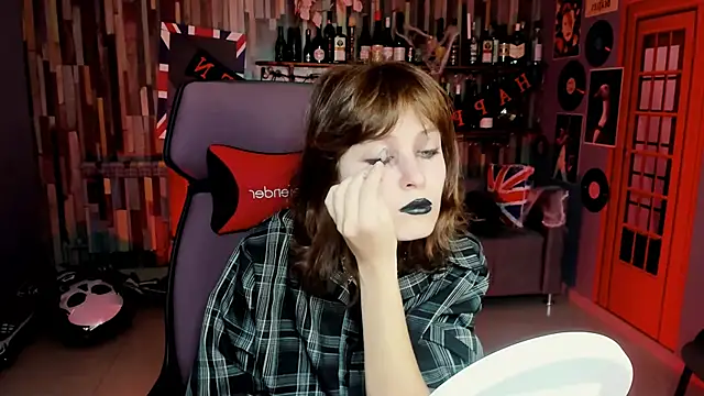 LolaAsmus online show from 10-25-25, 05:17