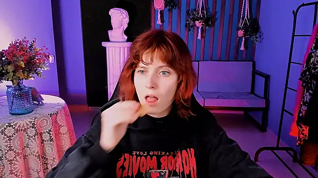 LolaAsmus online show from 03-18-25, 07:22