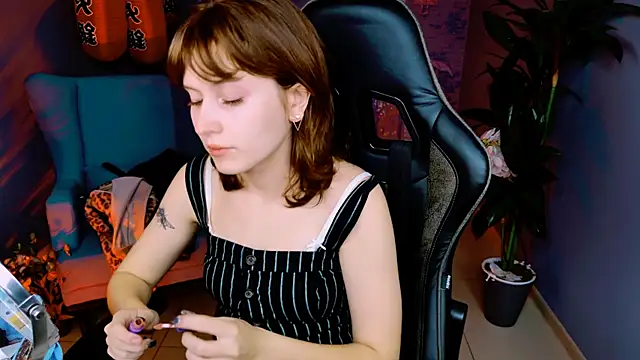 LolaAsmus online show from 10-11-25, 07:53