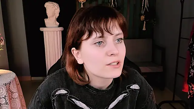 LolaAsmus online show from 03-18-25, 01:34