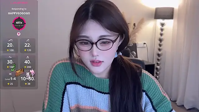 Strawberrybabyy1 online show from 12-21-25, 03:52