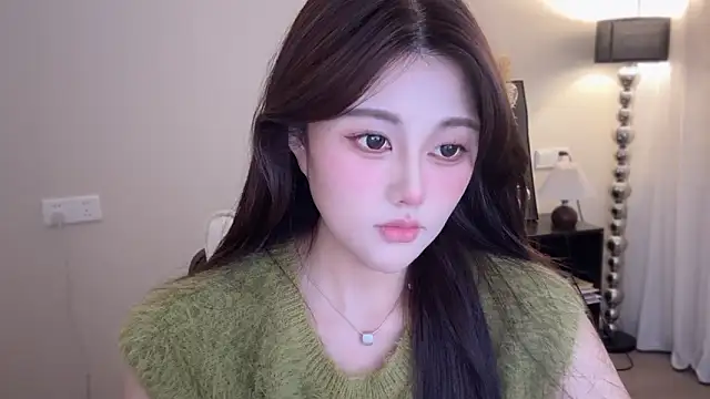 Strawberrybabyy1 online show from 11-01-25, 11:37