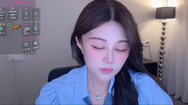 Strawberrybabyy1 online show from 11-05-25, 02:53