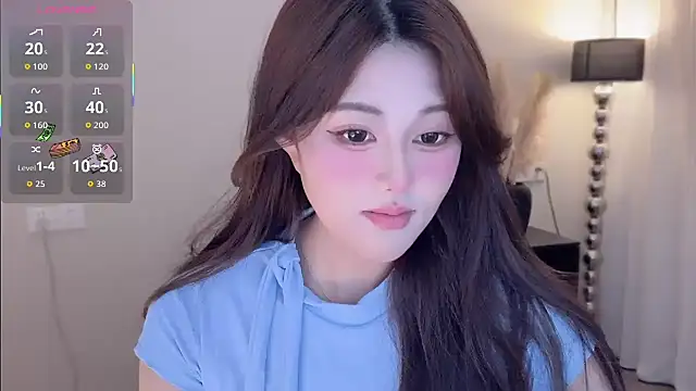 Strawberrybabyy1 online show from 10-21-25, 03:33