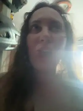 Snapshot of Yanacool007 chatting on 02-18-26, 09:06 Yanacool007 online show from 02-18-26, 09:06