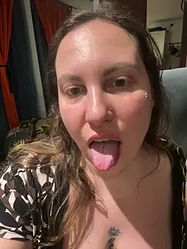 Snapshot of Yanacool007 chatting on 02-23-26, 08:53 Yanacool007 online show from 02-23-26, 08:53