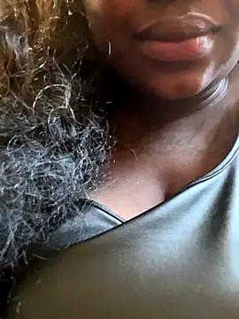 Snapshot of Gripperke00 chatting on 12-20-25, 05:27 Gripperke00 online show from 12-20-25, 05:27