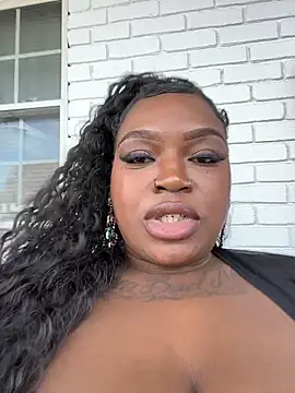 Snapshot of Gripperke00 chatting on 11-17-25, 08:13 Gripperke00 online show from 11-17-25, 08:13