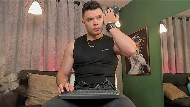 Jake Tylerr  online show from 12-21-25, 08:42