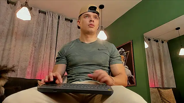 Jake Tylerr  online show from 10-07-25, 08:43