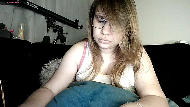 Snapshot of meichang452 chatting on 04-18-26, 07:54 meichang452 online show from 04-18-26, 07:54