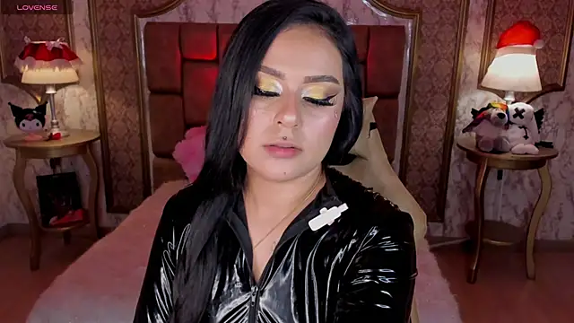 SoffiQueen online show from 11-29-25, 08:42