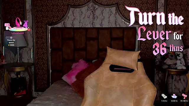 SoffiQueen online show from 01-06-26, 02:21