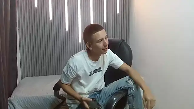 JackSwan18 online show from 03-13-26, 01:16