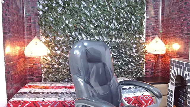 Snapshot of JackSwan18 chatting on 01-22-25, 01:21 JackSwan18 online show from 01-22-25, 01:21