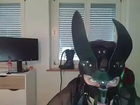 Angelbunn online show from 01-19-25, 01:01