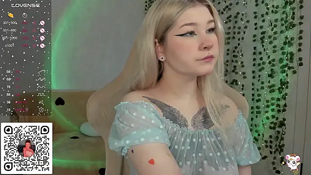 chillycharm online show from 12-07-24, 06:48