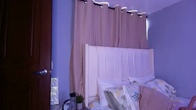 Shenoa1 online show from 11-05-25, 02:09