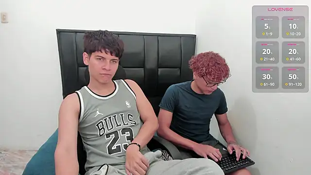 Snapshot of Javierdisousa chatting on 03-19-26, 05:57 Javierdisousa online show from 03-19-26, 05:57