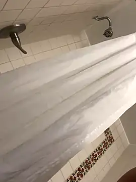 Insaneskillzz69 online show from 10-09-25, 08:26