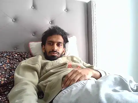 skinny  boy   online show from 02-23-26, 06:19