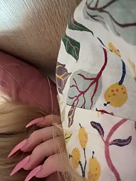 lwikaaa online show from 03-22-25, 07:47