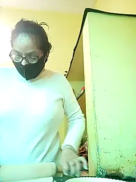 heenage online show from 01-15-26, 06:28