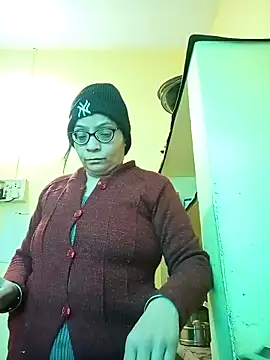 heenage online show from 12-17-25, 07:13