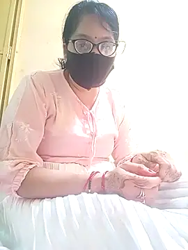 heenage online show from 09-26-25, 07:48