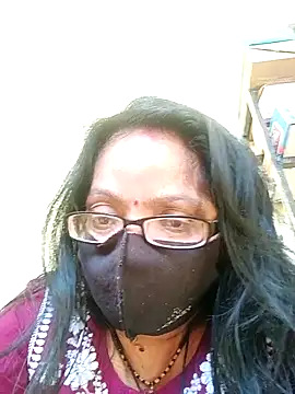 heenage online show from 03-18-25, 09:12