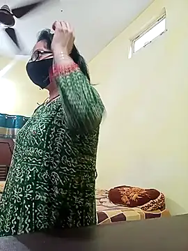 heenage online show from 03-01-25, 08:45