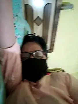 heenage online show from 09-12-25, 08:14