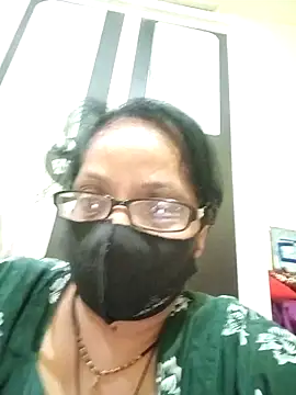 heenage online show from 03-18-25, 04:50