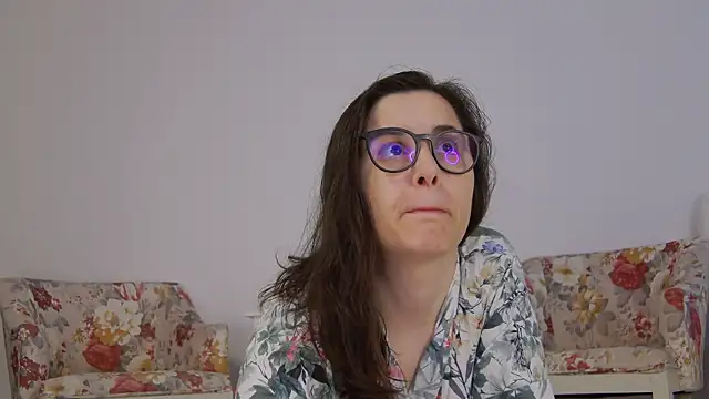 SophieeRain online show from 10-11-25, 11:33