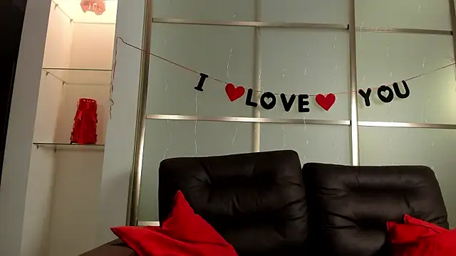 Emma Flin online show from 03-10-26, 05:44