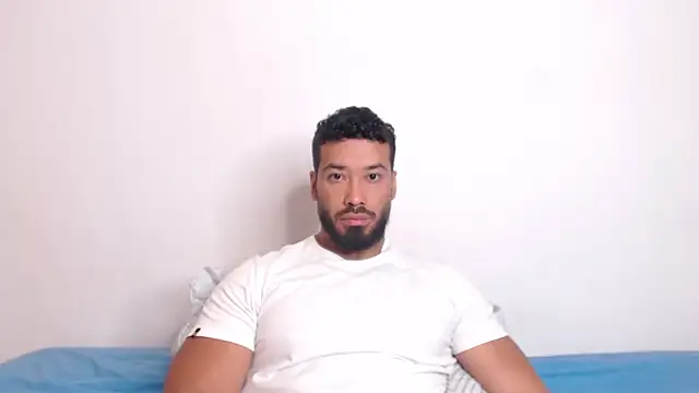 Snapshot of freddsexxx chatting on 07-16-26, 02:03 freddsexxx online show from 07-16-26, 02:03
