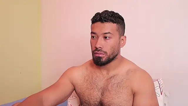 Snapshot of freddsexxx chatting on 02-14-26, 02:50 freddsexxx online show from 02-14-26, 02:50