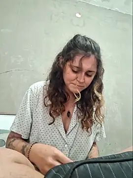 luuhcat09 online show from 05-22-26, 02:37