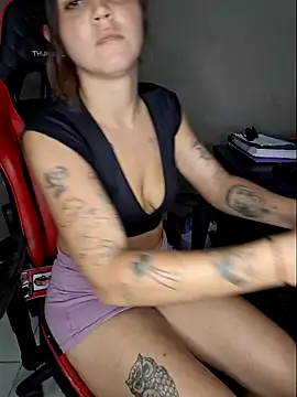 luuhcat09 online show from 12-03-25, 02:12