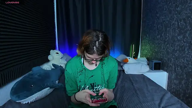 KIKI Krash online show from 03-13-25, 11:51