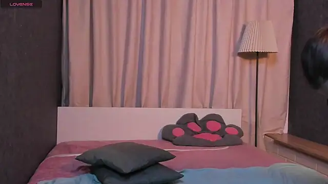 KIKI Krash online show from 04-19-26, 06:10