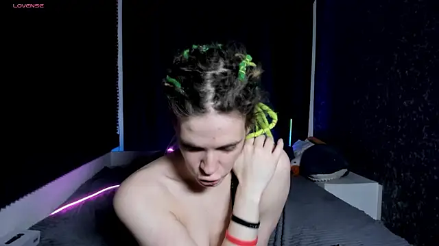 KIKI Krash online show from 01-05-26, 05:27