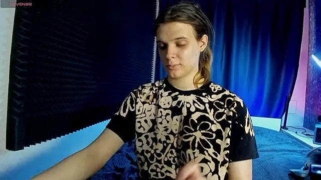 KIKI Krash online show from 03-07-26, 10:10