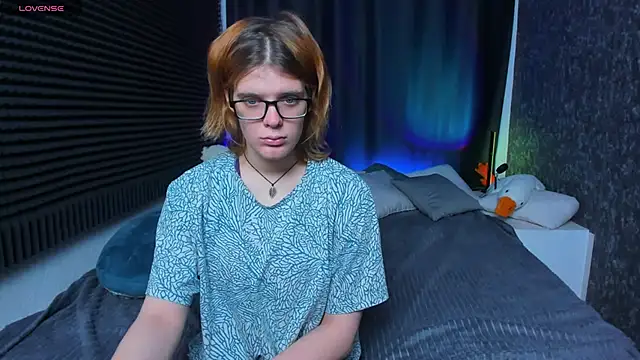 KIKI Krash online show from 03-01-25, 10:24