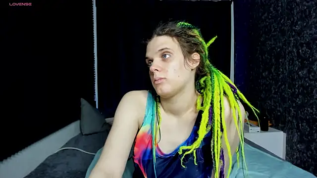 KIKI Krash online show from 01-10-26, 11:05