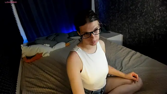 KIKI Krash online show from 04-04-26, 10:55