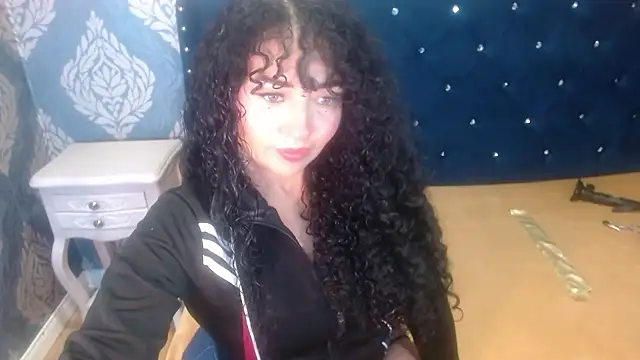 Sofiacowperx online show from 01-19-26, 01:26