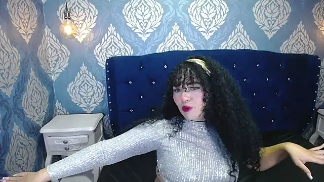 Sofiacowperx online show from 09-26-25, 12:45