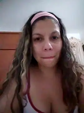 Carliina Soussa online show from 11-30-25, 12:11