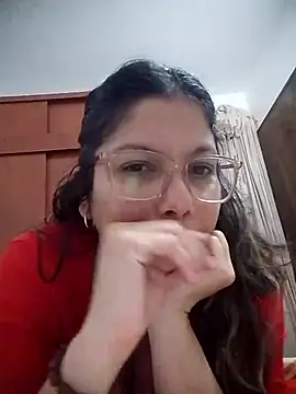 Carliina Soussa online show from 04-14-26, 12:04